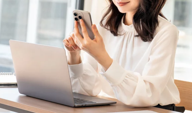 広島市歯医者　佐伯区歯医者　楽々園歯医者　海老園歯医者　えみたす歯科・矯正歯科　イオンタウン楽々園院