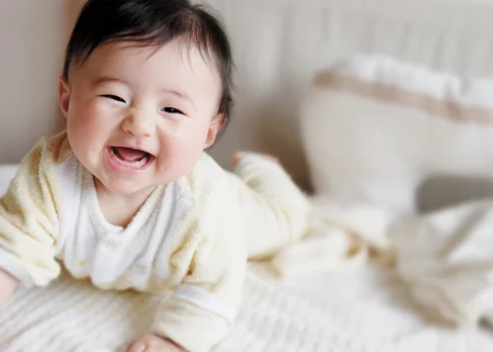 広島市歯医者　佐伯区歯医者　楽々園歯医者　海老園歯医者　えみたす歯科・矯正歯科　イオンタウン楽々園院 広島市でおすすめの歯医者　赤ちゃん