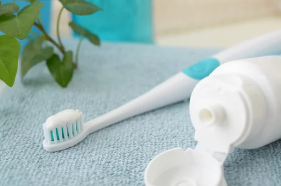 広島市歯医者　佐伯区歯医者　楽々園歯医者　海老園歯医者　えみたす歯科・矯正歯科　イオンタウン楽々園院　広島市でおすすめの歯医者　歯の痛み　対処法