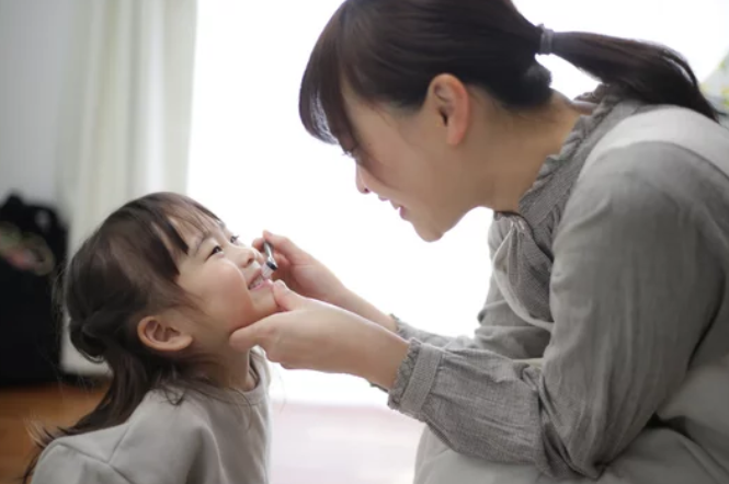 広島市歯医者 佐伯区歯医者 楽々園歯医者 海老園歯医者 えみたす歯科・矯正歯科 イオンタウン楽々園院 広島市でおすすめの歯医者 子供の歯磨きの仕方