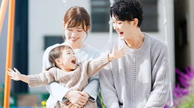 広島市歯医者　佐伯区歯医者　楽々園歯医者　海老園歯医者　廿日市市歯医者　えみたす歯科・矯正歯科　イオンタウン楽々園院　広島市でおすすめの歯医者　定期検診　小児歯科　子供が歯医者を嫌がる