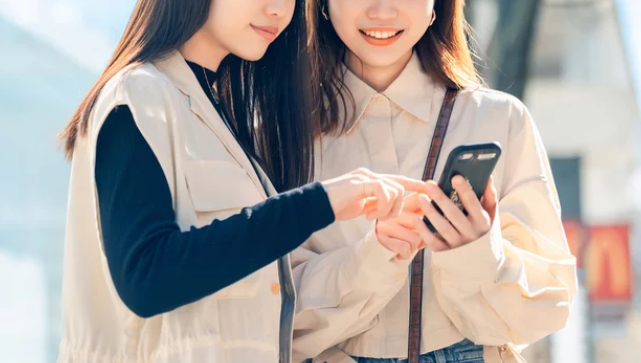 広島市歯医者　佐伯区歯医者　楽々園歯医者　海老園歯医者　廿日市市歯医者　えみたす歯科・矯正歯科　イオンタウン楽々園院　広島市でおすすめの歯医者　定期検診　舌のケア