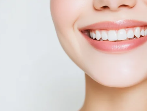 広島市歯医者　佐伯区歯医者　楽々園歯医者　海老園歯医者　廿日市市歯医者　えみたす歯科・矯正歯科　イオンタウン楽々園院　広島市でおすすめの歯医者　歯を強くする食べ物