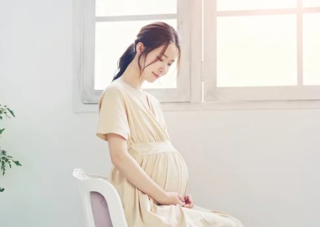 広島市歯医者　佐伯区歯医者　楽々園歯医者　海老園歯医者　廿日市市歯医者　えみたす歯科・矯正歯科　イオンタウン楽々園院　広島市でおすすめの歯医者　定期検診　通いやすい歯医者　人生の節目　大切な日　結婚式　育児　ブライダル歯科