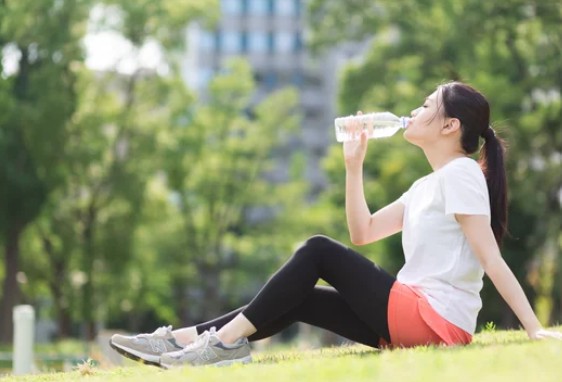 広島市歯医者　佐伯区歯医者　楽々園歯医者　海老園歯医者　廿日市市歯医者　えみたす歯科・矯正歯科　イオンタウン楽々園院　広島市でおすすめの歯医者ダイエット　口臭　
