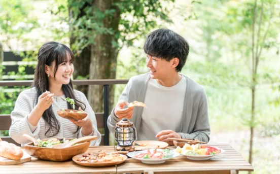 歯科　歯医者　広島市歯医者　佐伯区歯医者　楽々園歯医者　海老園歯医者　廿日市市歯医者　えみたす歯科・矯正歯科　イオンタウン楽々園院　広島市でおすすめの歯医者　歯科　歯医者　マウスピース矯正　インビザライン　矯正の悩み　