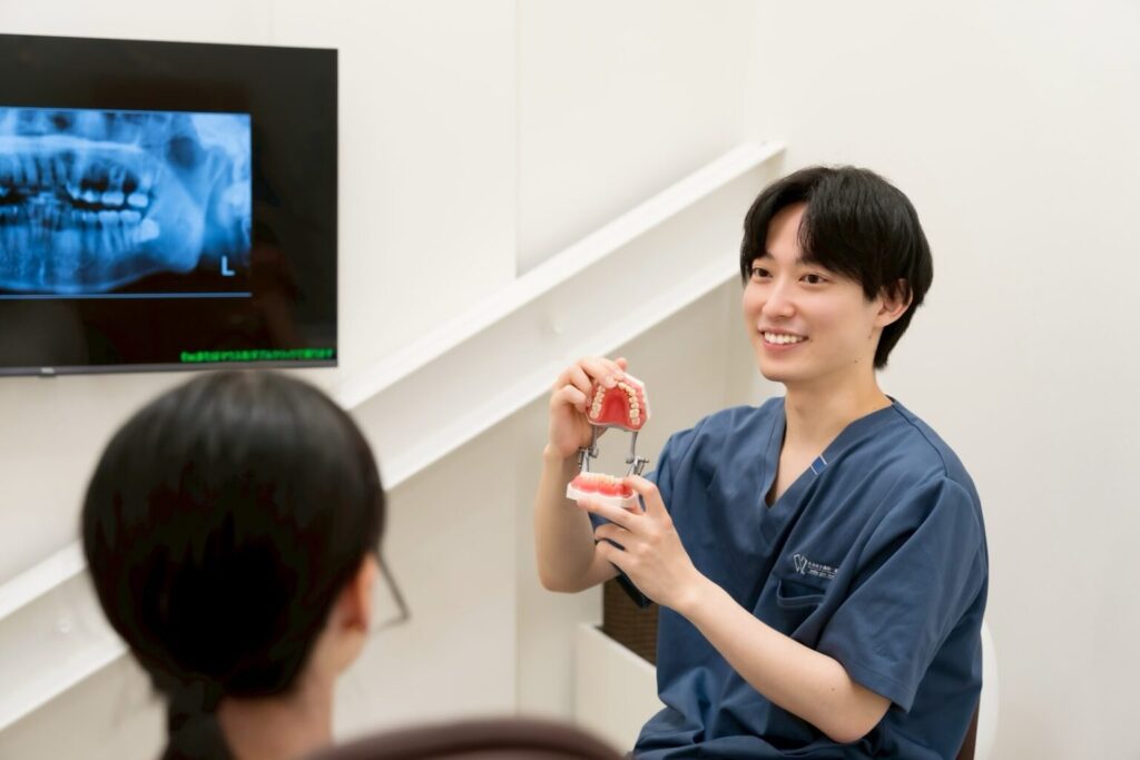 佐伯区歯医者 えみたす歯科・矯正歯科イオンタウン楽々園 歯科 五日市歯医者 廿日市歯医者 歯科医師の画像